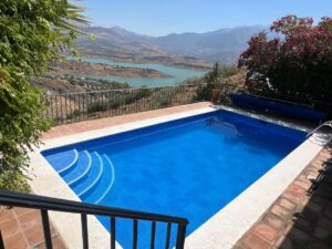 185de0ce-537f-4e4e-a6b2-e5b550e3ce6c