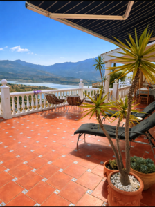 6DA8CB63-CE43-4EE5-9921-9297BD1BCC18