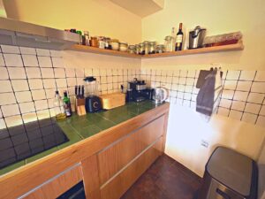 022 Kitchen 4
